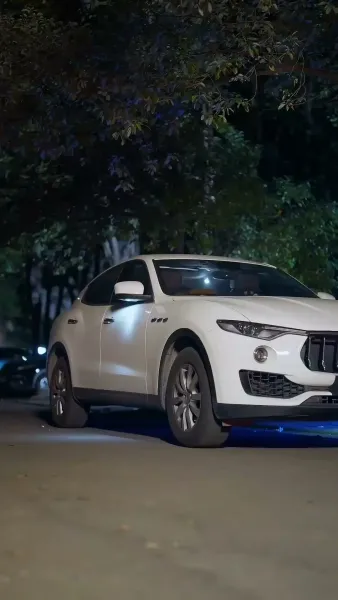 คุณพ่อยาม ที่แท้เป็นมหาเศรษฐี(พากย์เสียง)