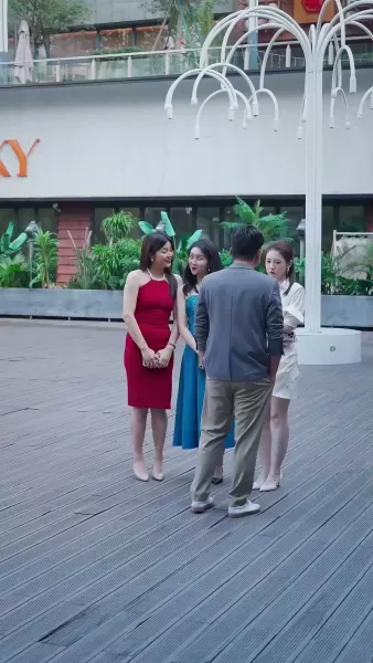 คุณพ่อยาม ที่แท้เป็นมหาเศรษฐี(พากย์เสียง)