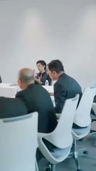 คุณพ่อยาม ที่แท้เป็นมหาเศรษฐี(พากย์เสียง)