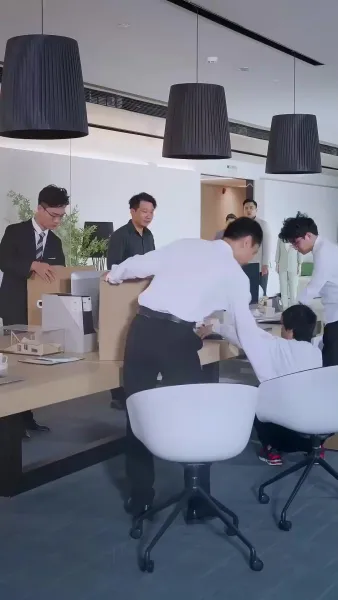 คุณพ่อยาม ที่แท้เป็นมหาเศรษฐี(พากย์เสียง)