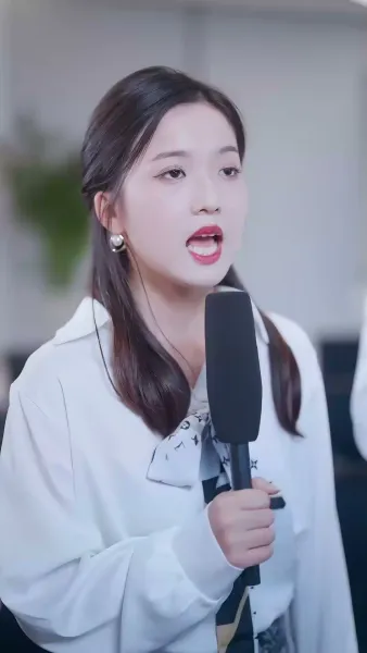 คุณพ่อยาม ที่แท้เป็นมหาเศรษฐี(พากย์เสียง)