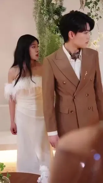 ฝาแฝดมหัศจรรย์กับพ่อปริศนา