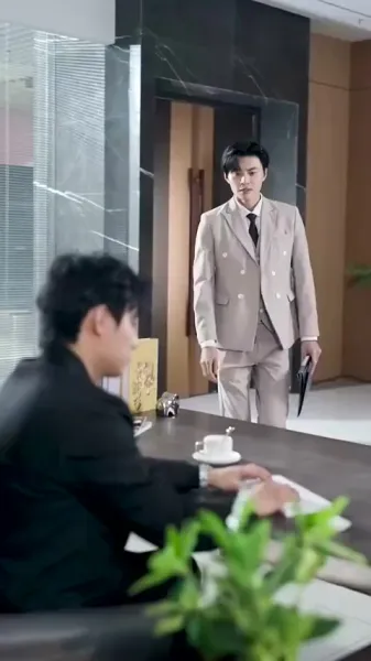 ฝาแฝดมหัศจรรย์กับพ่อปริศนา