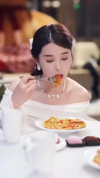 ฝาแฝดมหัศจรรย์กับพ่อปริศนา