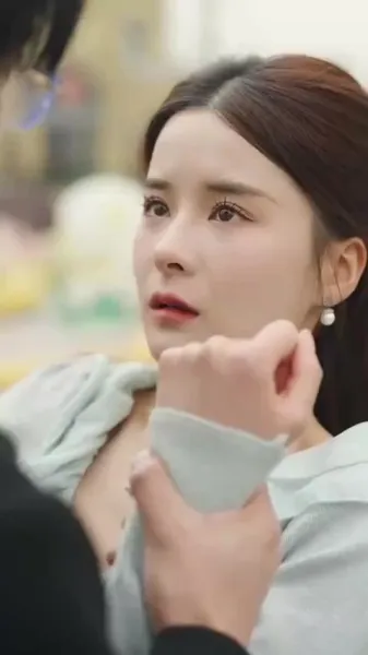 ฝาแฝดมหัศจรรย์กับพ่อปริศนา