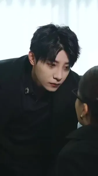 ฝาแฝดมหัศจรรย์กับพ่อปริศนา