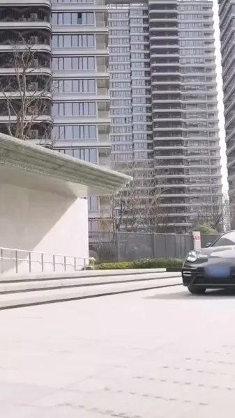 ฝาแฝดมหัศจรรย์กับพ่อปริศนา