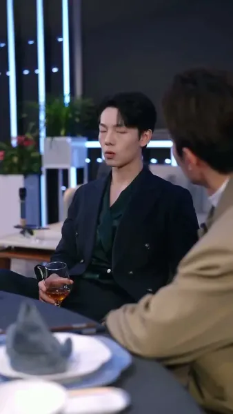 ประธานลี่ จำผิดคนแล้ว