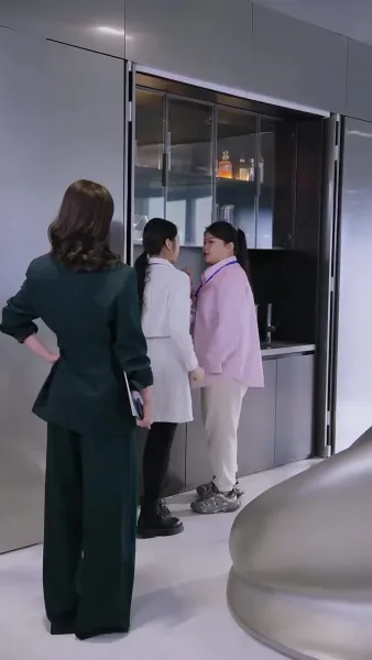 ประธานลี่ จำผิดคนแล้ว