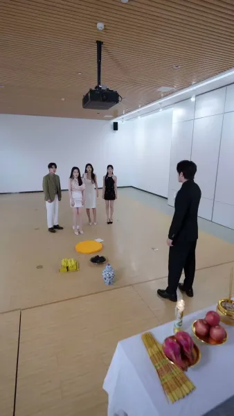 รักไม่ผูกมัด