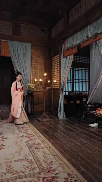 ผีเสื้อเพลิง: การเกิดใหม่ของซูเตี๋ยอี