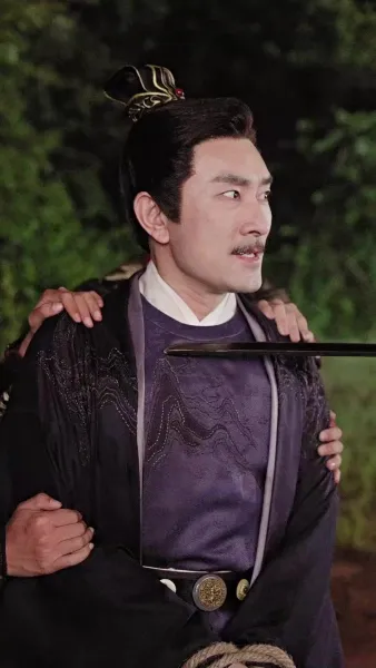 ผีเสื้อเพลิง: การเกิดใหม่ของซูเตี๋ยอี