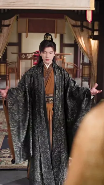 ผีเสื้อเพลิง: การเกิดใหม่ของซูเตี๋ยอี