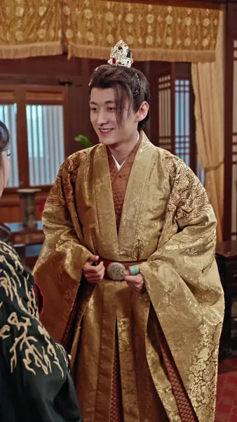 คืนบัลลังก์รัชทายาท