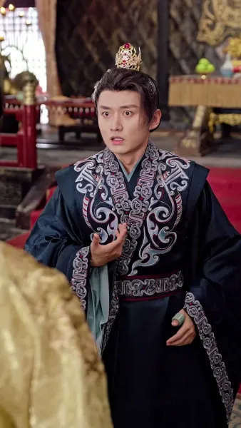 คืนบัลลังก์รัชทายาท