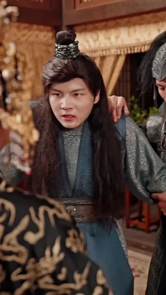 คืนบัลลังก์รัชทายาท