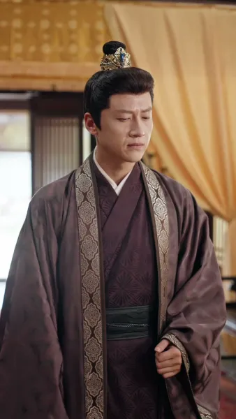 คืนบัลลังก์รัชทายาท