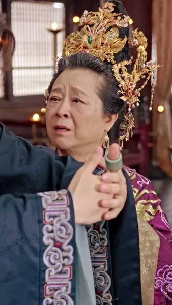 คืนบัลลังก์รัชทายาท