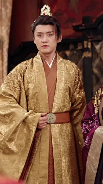 คืนบัลลังก์รัชทายาท