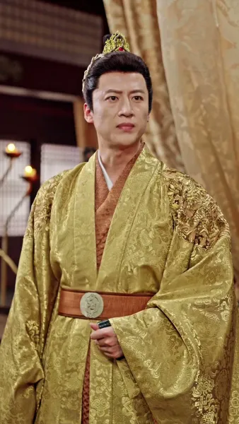 คืนบัลลังก์รัชทายาท