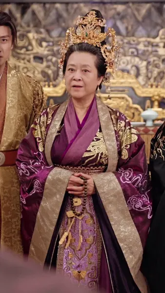 คืนบัลลังก์รัชทายาท