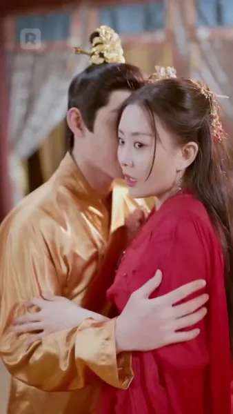 กริชสตรีในวังหลวง