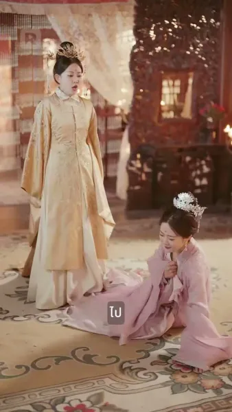 กริชสตรีในวังหลวง