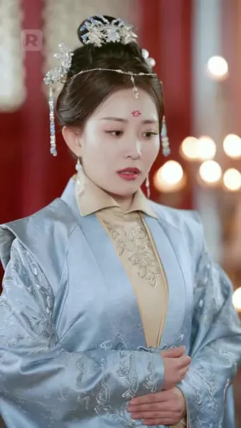 กริชสตรีในวังหลวง