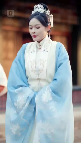 กริชสตรีในวังหลวง