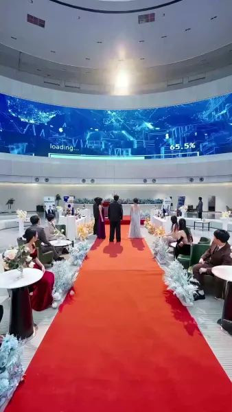 ภรรยาที่ถูกมองข้าม