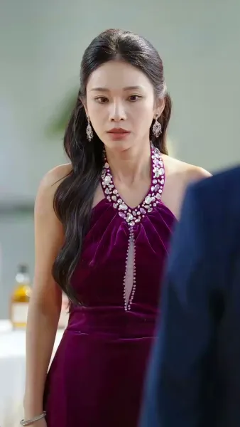 ภรรยาที่ถูกมองข้าม