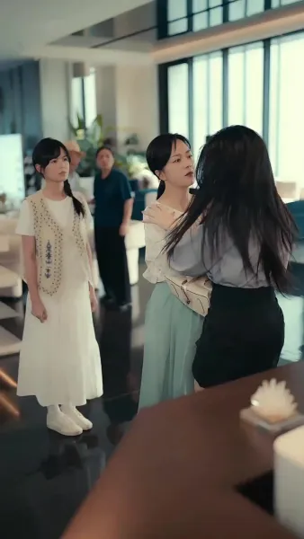 ประธานลี่ตามจีบ ภรรยาผู้พิชิตทุกสิ่ง