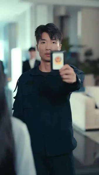 ประธานลี่ตามจีบ ภรรยาผู้พิชิตทุกสิ่ง