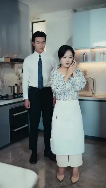 ประธานลี่ตามจีบ ภรรยาผู้พิชิตทุกสิ่ง