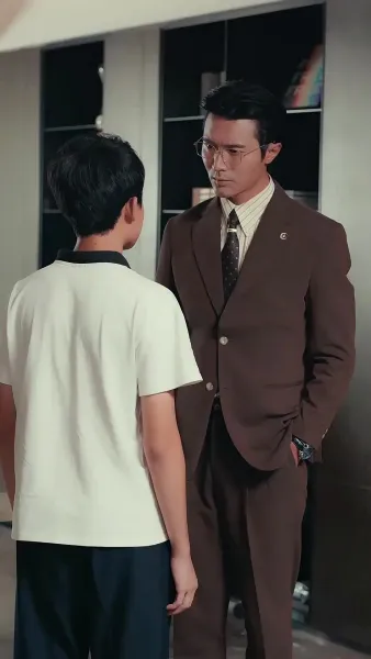 ประธานลี่ตามจีบ ภรรยาผู้พิชิตทุกสิ่ง