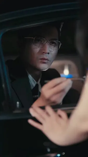 ประธานลี่ตามจีบ ภรรยาผู้พิชิตทุกสิ่ง