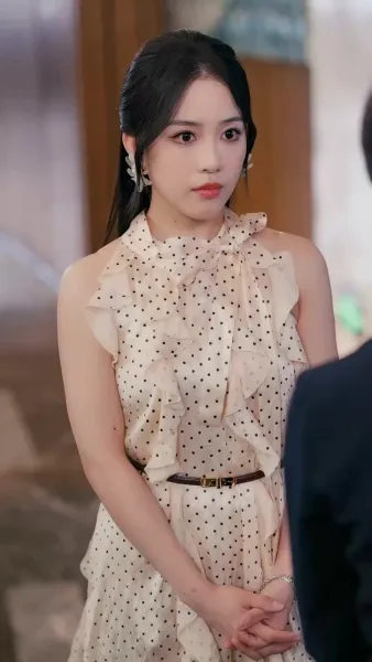 เช็คอินหัวใจ โรงแรมสื่อรัก