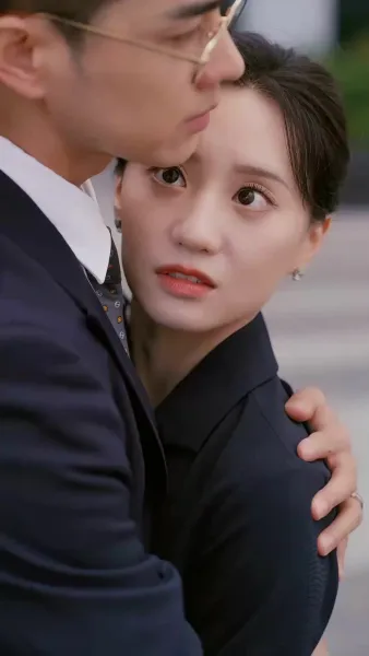 เช็คอินหัวใจ โรงแรมสื่อรัก