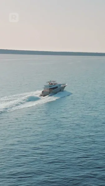 ก้าวข้ามเส้นไปสู่ความรัก