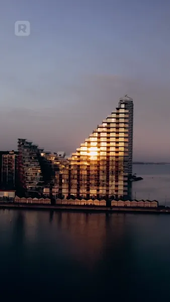 ก้าวข้ามเส้นไปสู่ความรัก