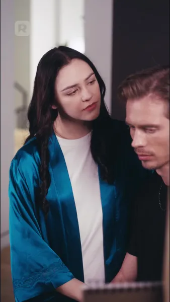 ก้าวข้ามเส้นไปสู่ความรัก