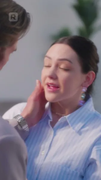 ก้าวข้ามเส้นไปสู่ความรัก