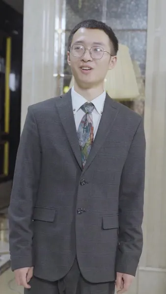 มังกรลึกลับได้ถือกำเนิดขึ้น