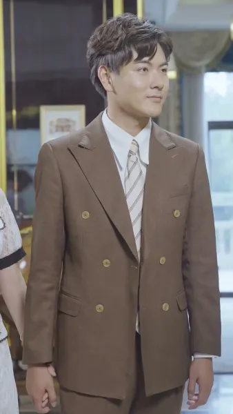 มังกรลึกลับได้ถือกำเนิดขึ้น