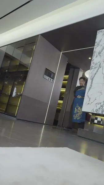 มังกรลึกลับได้ถือกำเนิดขึ้น