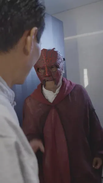 มังกรลึกลับได้ถือกำเนิดขึ้น