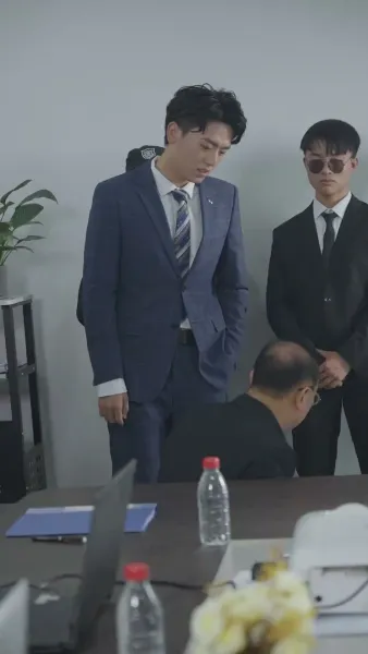 มังกรลึกลับได้ถือกำเนิดขึ้น