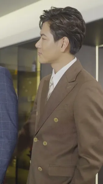 มังกรลึกลับได้ถือกำเนิดขึ้น