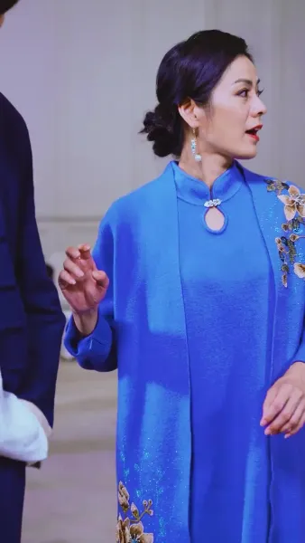 มังกรลึกลับได้ถือกำเนิดขึ้น