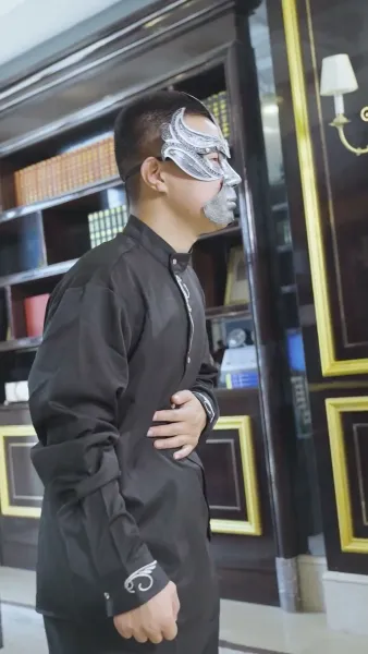 มังกรลึกลับได้ถือกำเนิดขึ้น